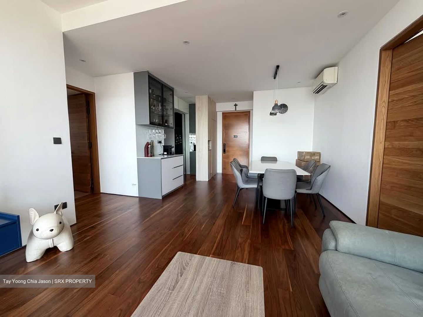 The Trumps (D14), Condominium #599799101